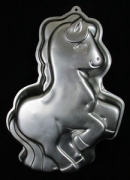 Precious Pony cake pan [mold]